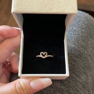 Pandora Sparkling Wishbone Heart Ring size 7